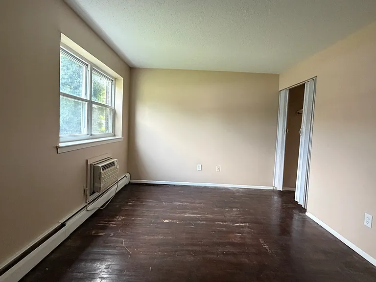 49 Mountain Laurel Dr #49 — Photo 5