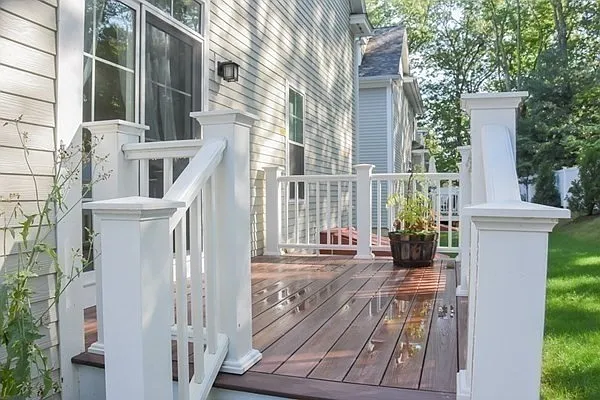 33 Boardwalk Dr #33 — Photo 22