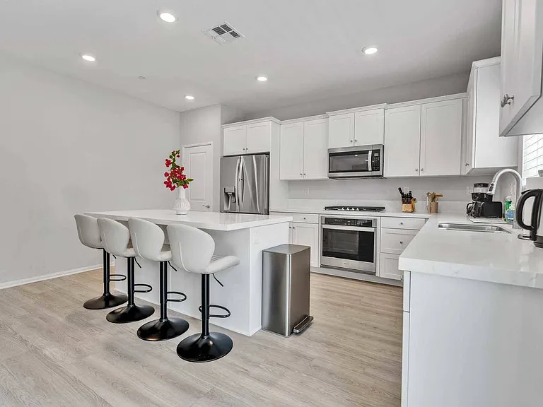 31097 Linden Flower Rd — Photo 13