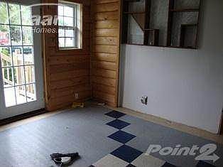 2nd image of 112 N West St