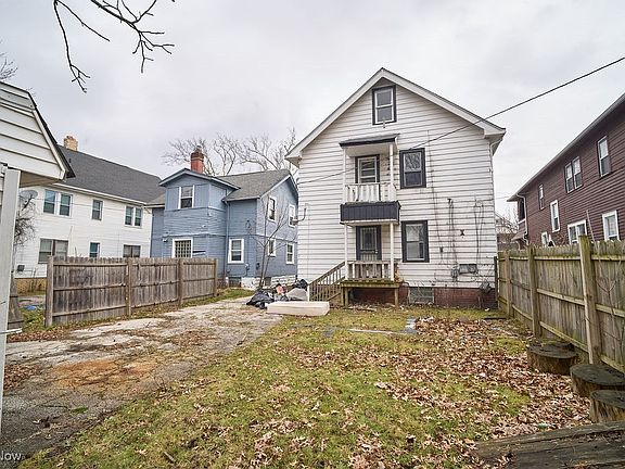 2nd image of 3652 E 151st St