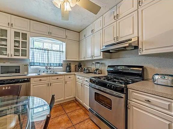 5th image of 10905 N Kendall Dr #412