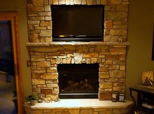 540 Auburn Pl NW #D, Elk River, MN 55330