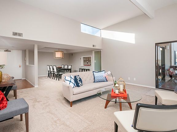 5th image of 58 E Poplar Ave APT 8