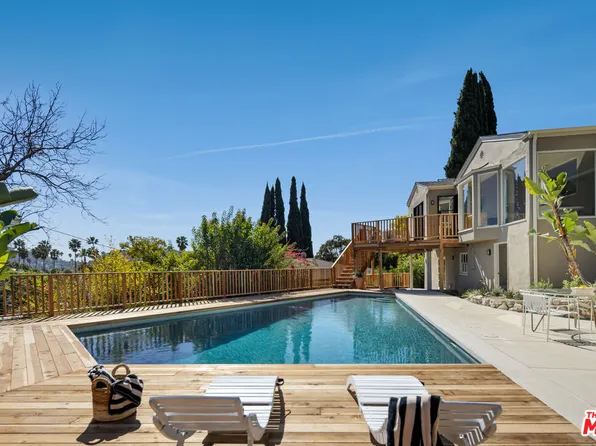 3236 Waverly Dr, Los Angeles, CA 90027