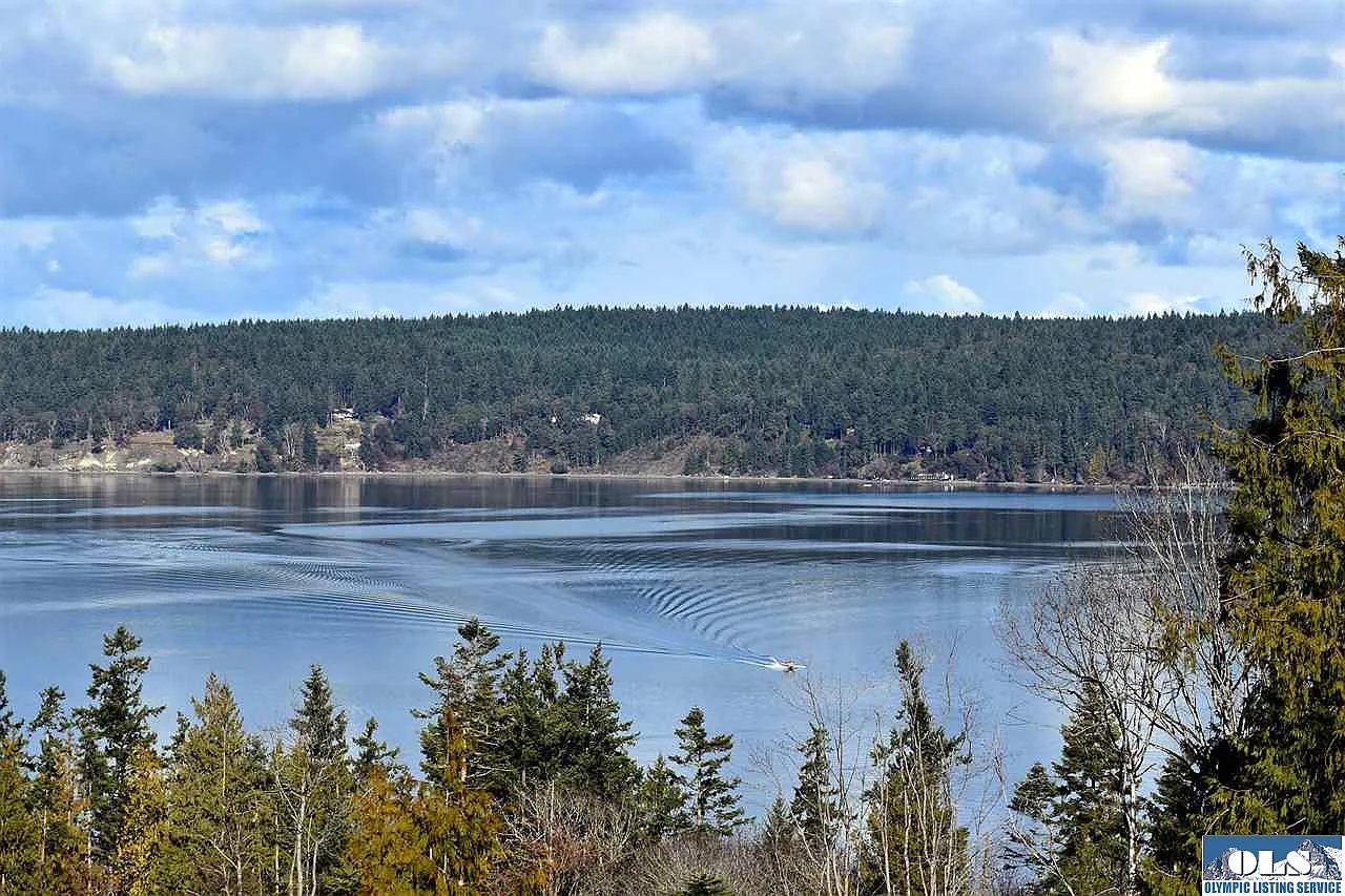 404 Swallow Hill Rd photo 1