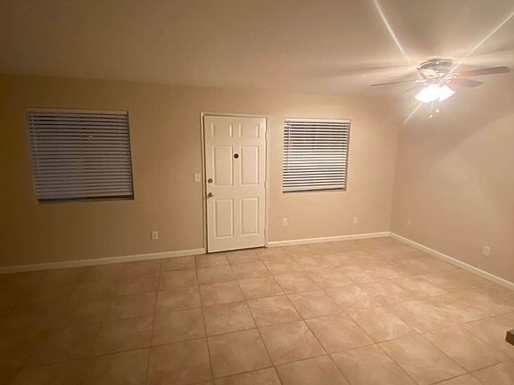2nd image of 920 Martin Luther King Jr Ave APT 202
