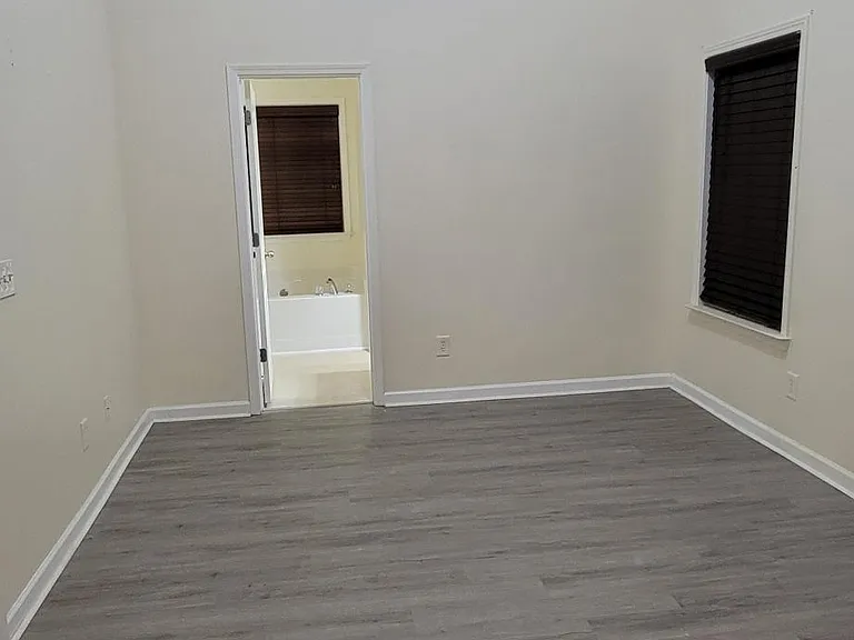 1036 S Creek Dr — Photo 7