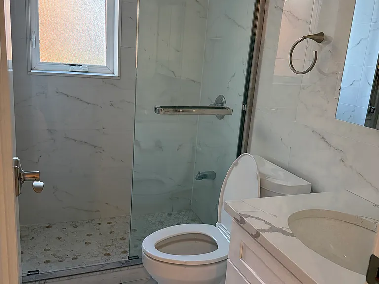 4308 220th Pl #B — Photo 6