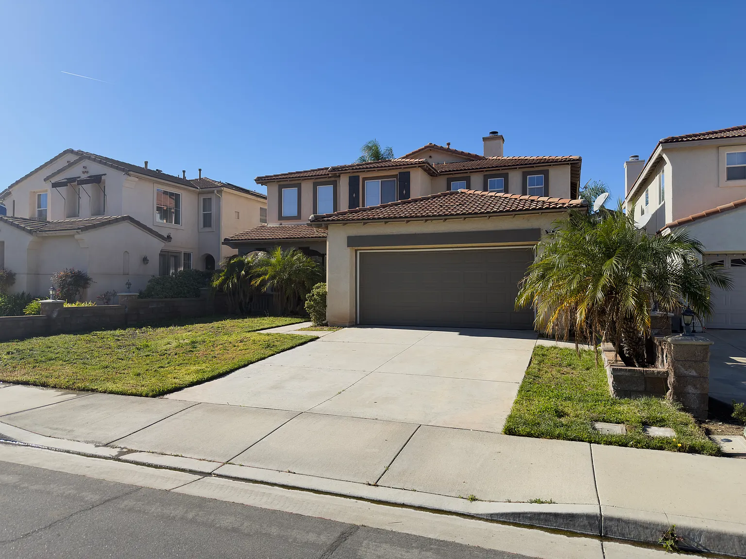 5 bed, 2905 sqft, $3,250 — Photo 1