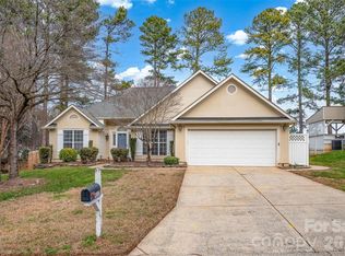 9117 Strattonville Ct, Huntersville, NC 28078
