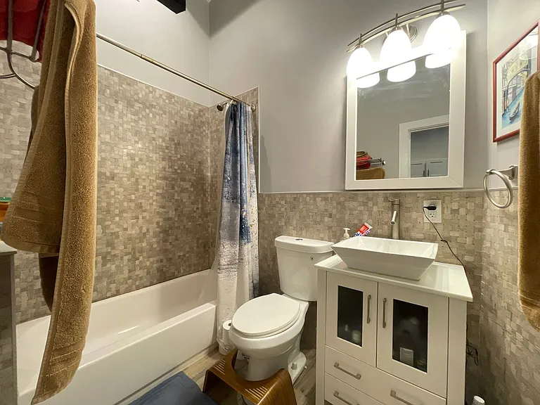 1025 E Montgomery Ave — Photo 11