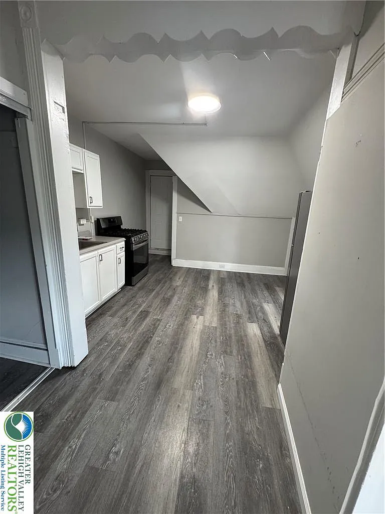 1 bed, 631 sqft, $950 — Photo 3