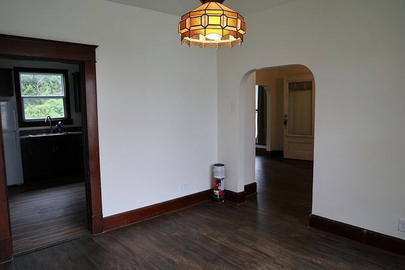 1st image of 228 N Poplar St