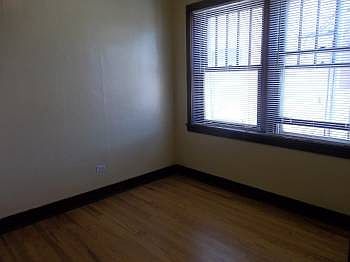3rd image of 1424 Pennsylvania St APT 104