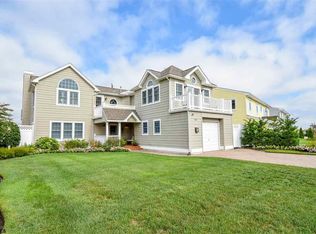 27 Seaview Dr, Egg Harbor Township, NJ 08403