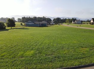 Majestic Mountains Blvd, Walland, TN 37886