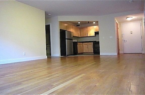 2nd image of 410 W 48th St APT 52