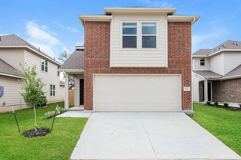 3727 Somers Crst