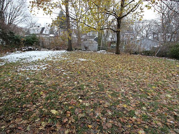 5th image of 1020 Lockridge Dr NE