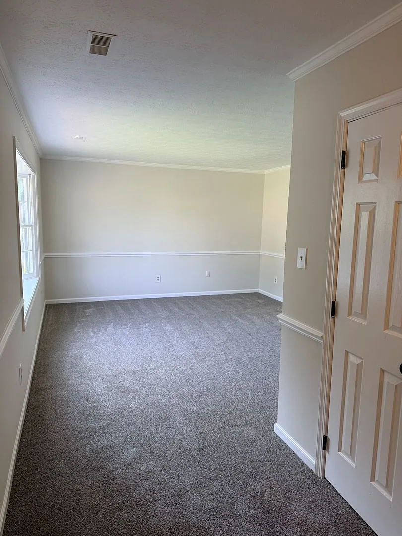 724 Pilot House Drive — Photo 3