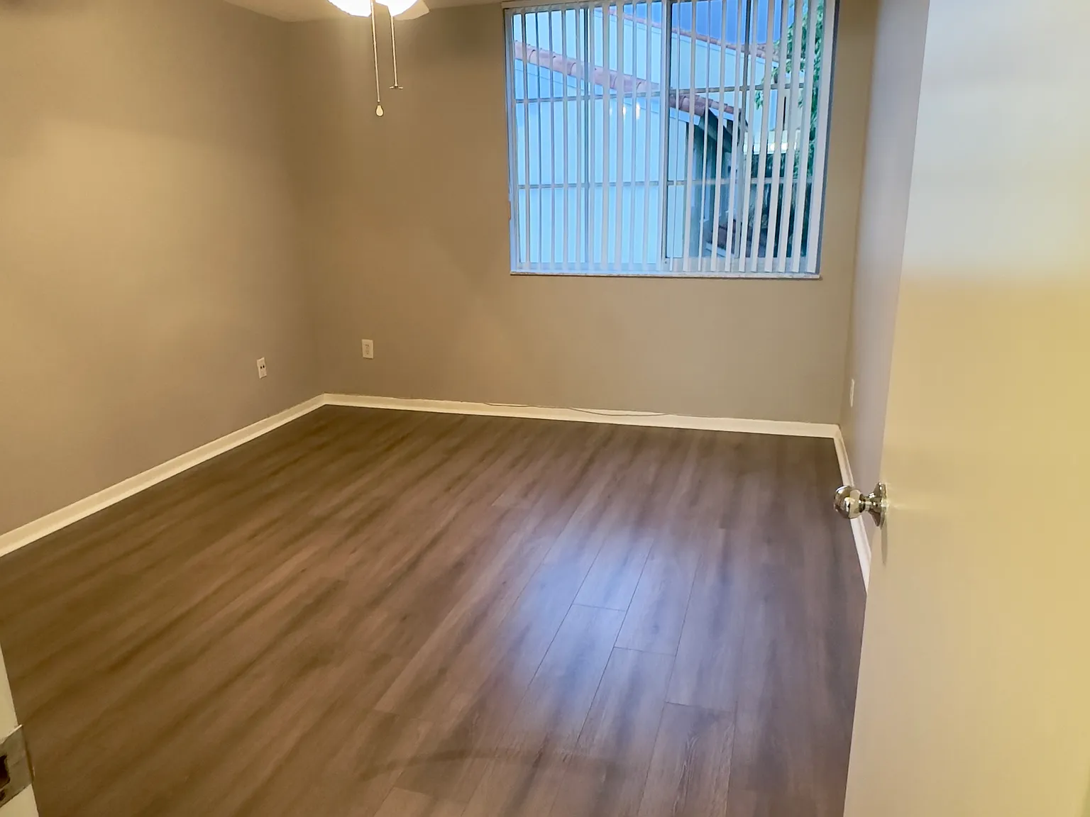 2 bed, 917 sqft, $2,800 — Photo 4