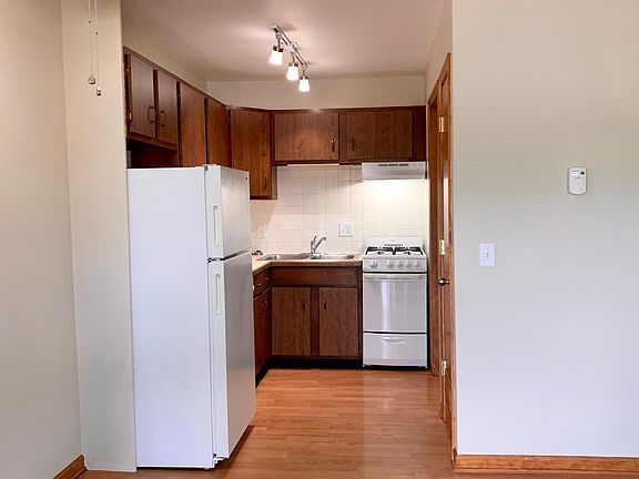 3rd image of 1015 Concord Ave APT A2