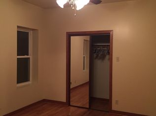 7821 S Paxton Ave APT 3, Chicago, IL 60649