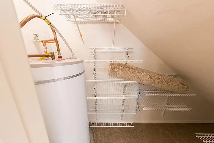 2012 NW Lovejoy St #2 — Photo 7