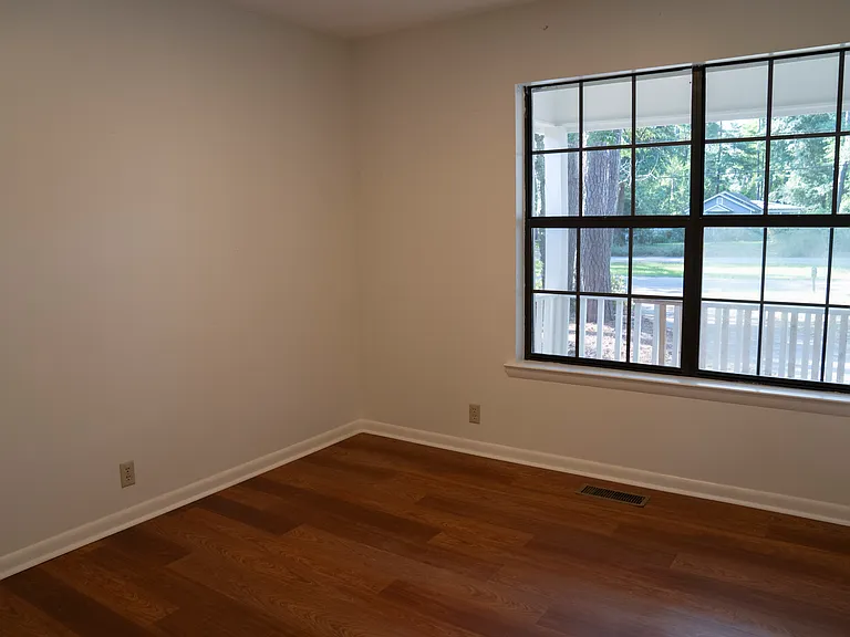 2504 Hermitage Rd — Photo 20