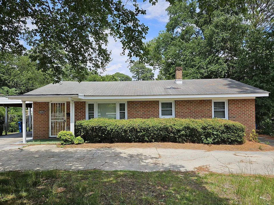 1737 Ireland Dr