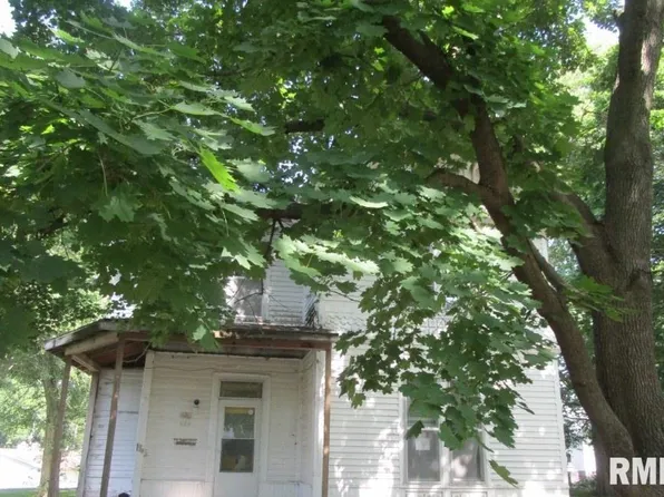 504 N College Ave, Aledo, IL 61231