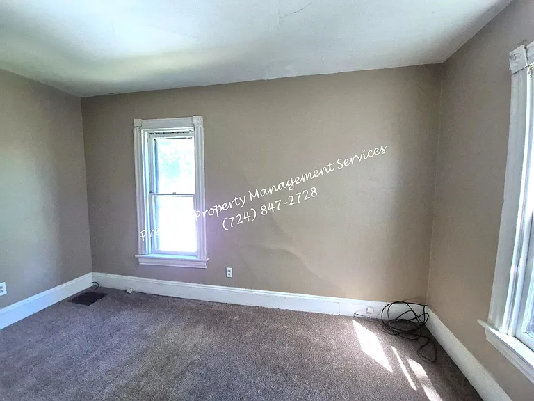 1613 4th Ave — Photo 5