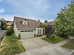 2026 NE Lucy Belle St, McMinnville, OR 97128