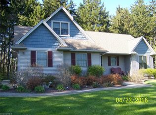 4564 W South Range Rd, Columbiana, OH 44408