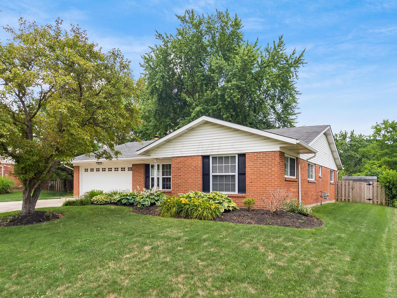201 Brisbane Ave, Westerville, OH 43081 Zillow