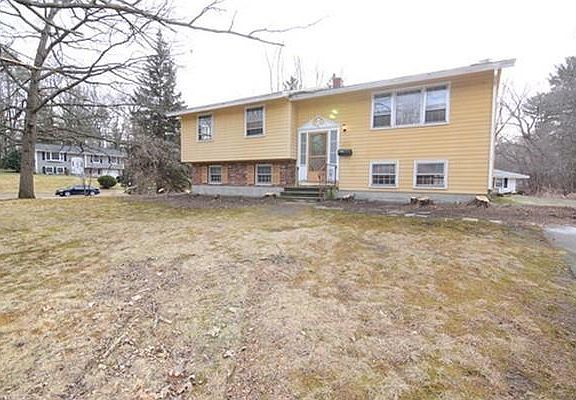 3rd image of 31 Livingston Dr