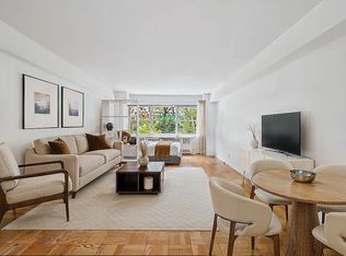 333 E 46th St APT 1D, New York, NY