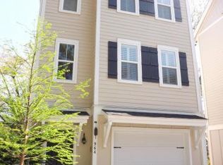 964 Warrick Oaks Ln, Mount Pleasant, SC 29464