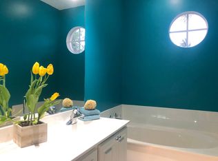 6072 Andros Way, Naples, FL 34119