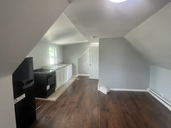 (undisclosed Address), Newark, NJ 07103