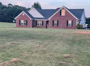 20 Reggie Ingram Rd, Commerce, GA 30530