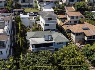 1925 Saint Louis Dr, Honolulu, HI 96816