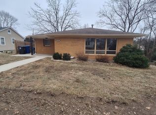 5302 33rd Ave, Moline, IL 61265