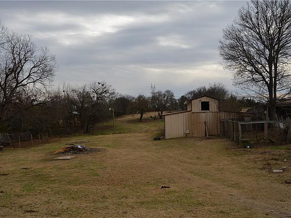 4th image of 5012 Bennett Rd