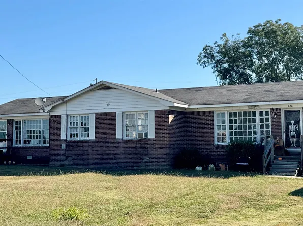 670 Cheshier St, Halls, TN 38040
