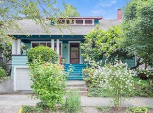 3272 SE Main St, Portland, OR 97214