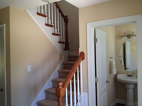5th image of 476 Orchard Falls Dr