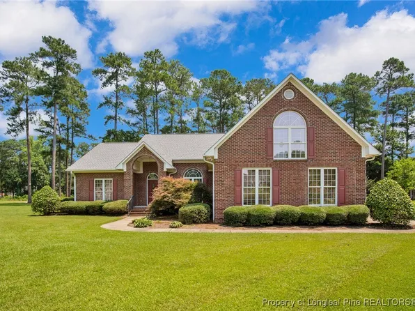 294 Martinleer Ct, Fayetteville, NC 28311