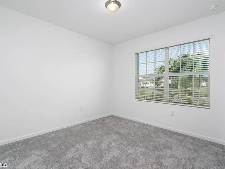 42380 Cascade Dr — Photo 24